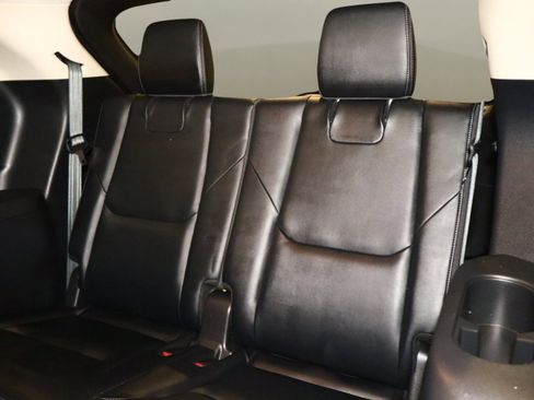 Used 2023 MAZDA CX-9 Touring image 12