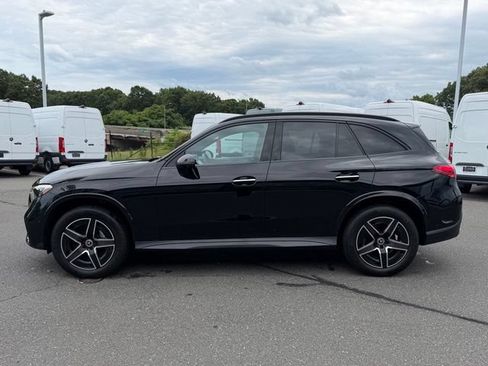 Used 2023 Mercedes-Benz GLC 300 4MATIC image 4