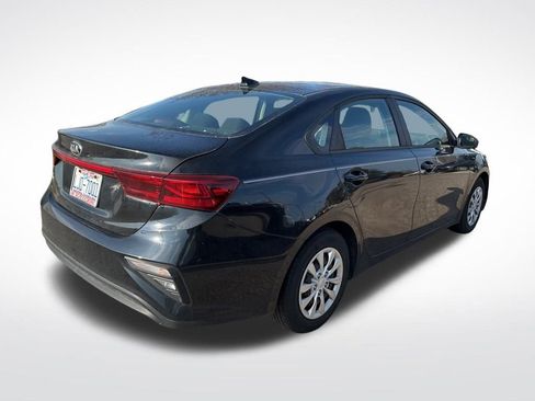 Used 2021 Kia Forte Sedan image 6