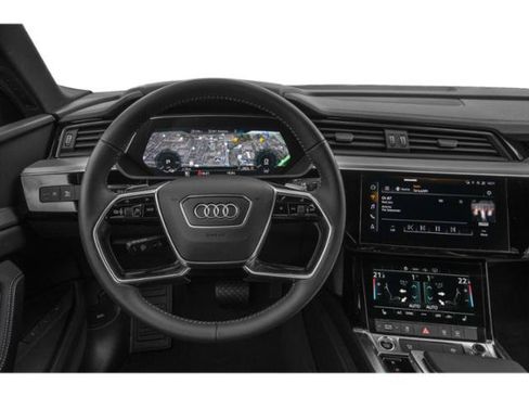 Used 2021 Audi e-tron Premium AWD/4WD image 7