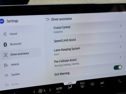 Certified 2025 Ford Expedition Platinum w/ Driver's Package image 39