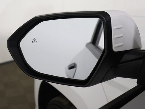 Used 2025 Hyundai Kona SEL FWD image 31