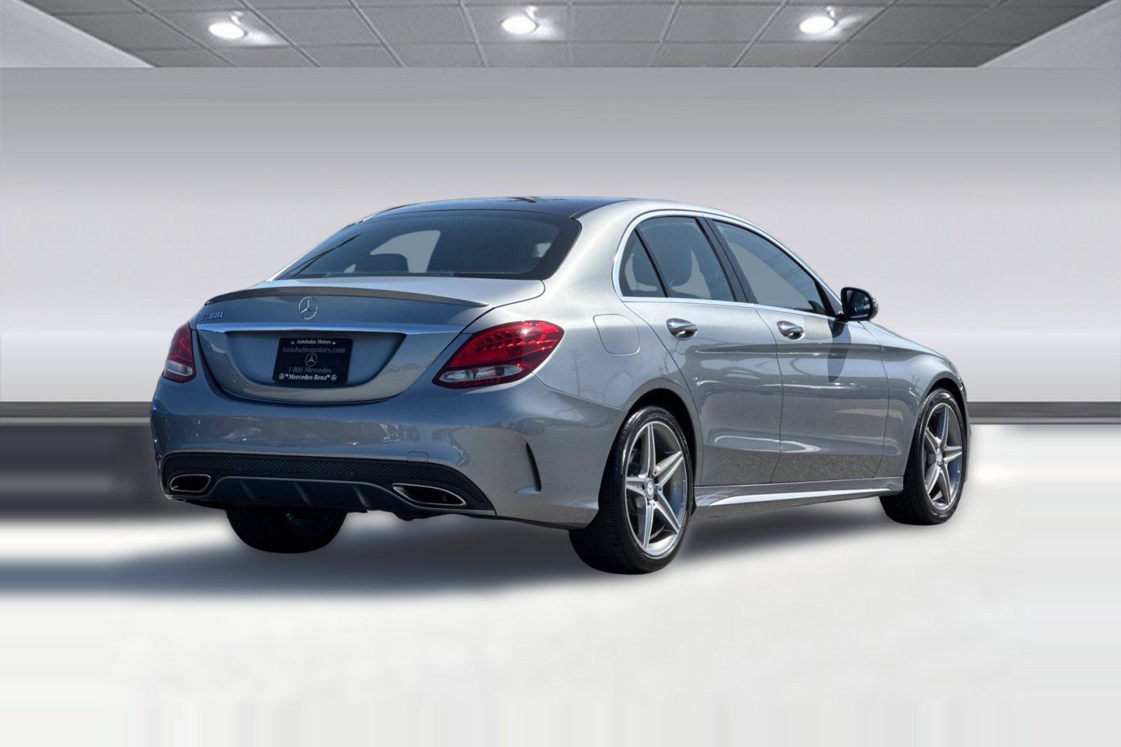 Used 2016 Mercedes-Benz C 300 Sedan image 9
