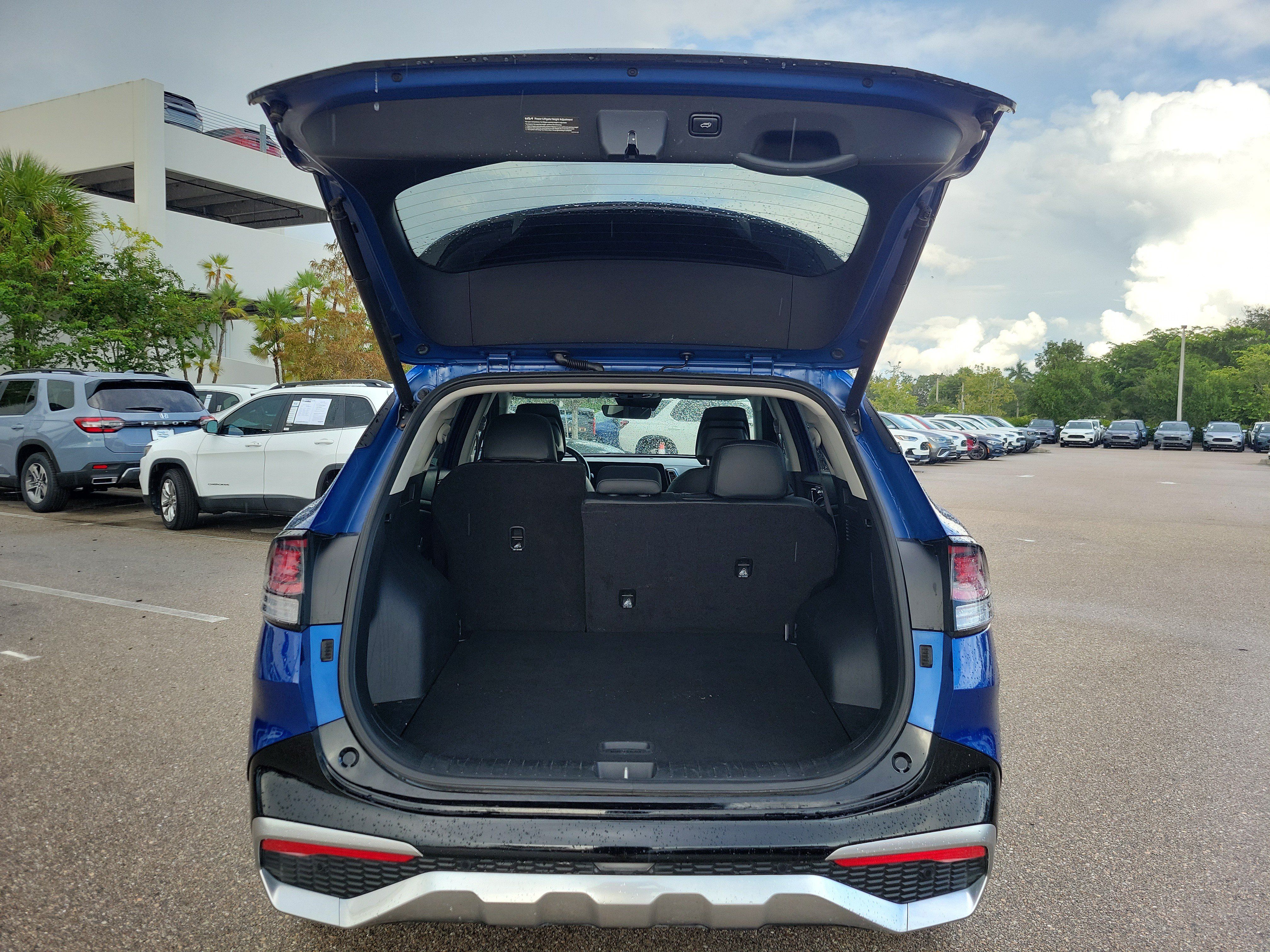 Used 2023 Kia Sportage SX FWD image 13