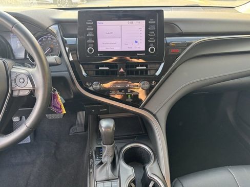 Used 2023 Toyota Camry SE image 20