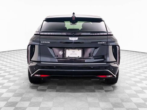 Certified 2026 Cadillac Lyriq Signature Luxury w/ Nappa Leather Package AWD/4WD image 5