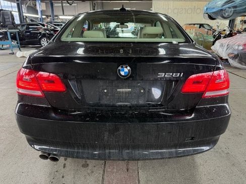 Used 2010 BMW 328i xDrive Coupe image 3