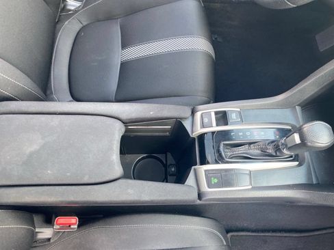 Used 2018 Honda Civic EX image 41
