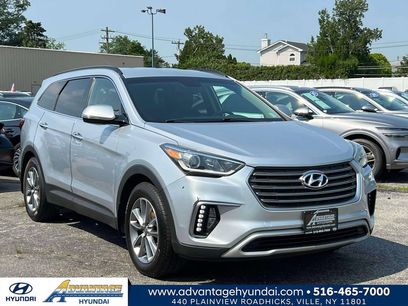 Used 2018 Hyundai Santa Fe SE w/ SE Premium Package 02