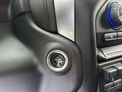 Used 2022 Chevrolet Silverado 1500 RST w/ Bed Protection Package image 18