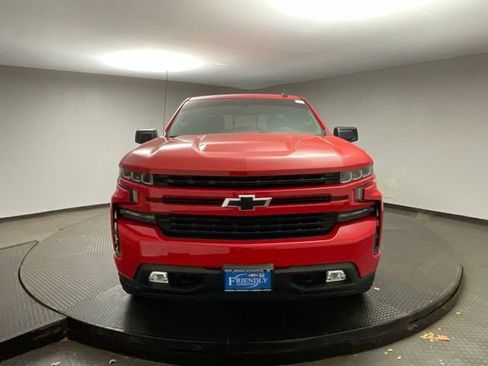 Used 2020 Chevrolet Silverado 1500 RST image 2