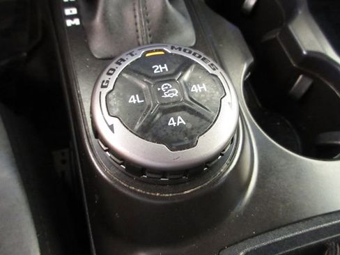 Certified 2022 Ford Bronco Black Diamond w/ Sasquatch Package image 19