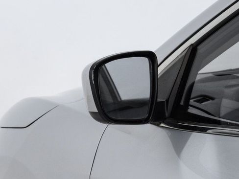 Used 2019 Nissan Rogue Sport S FWD image 35
