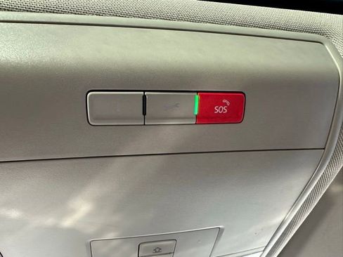 Used 2021 Volkswagen Atlas SEL image 23