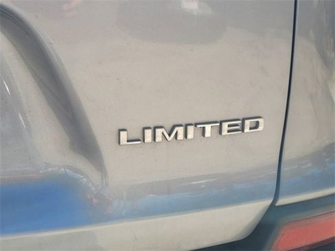 Certified 2019 Jeep Cherokee Limited image 11