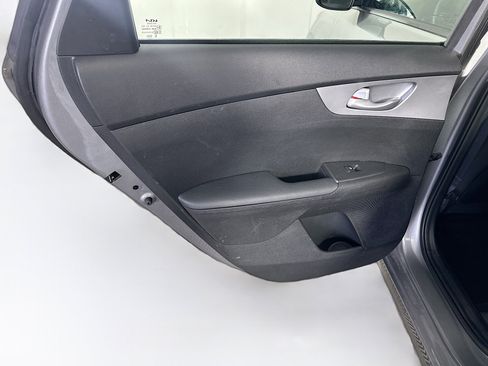 Used 2022 Kia Forte LXS image 25