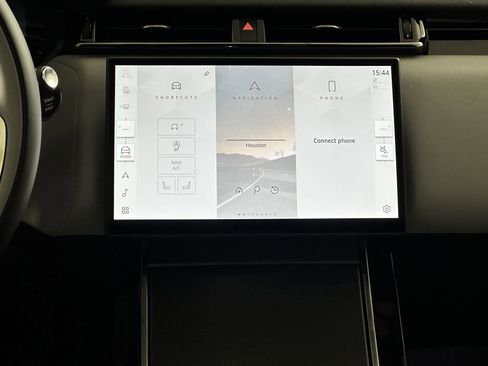 Certified 2026 Land Rover Range Rover Velar S image 22