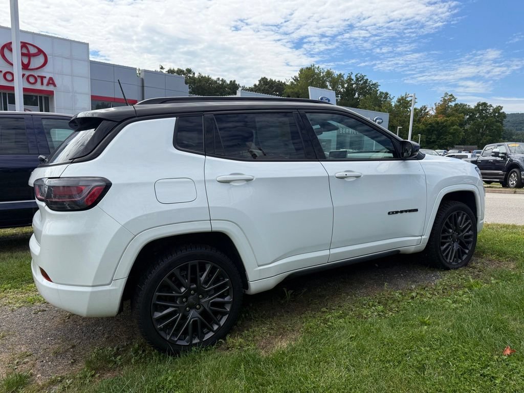 Used 2022 Jeep Compass High Altitude AWD/4WD image 4
