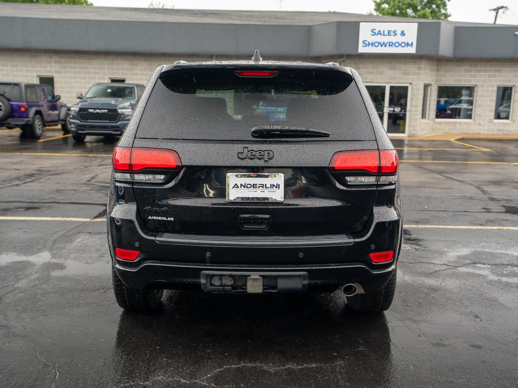 Used 2021 Jeep Grand Cherokee Laredo X AWD/4WD image 8