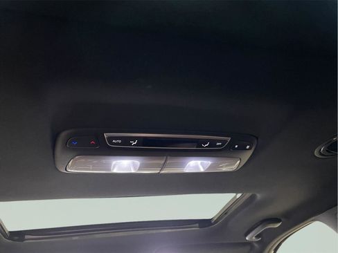 Used 2023 Kia Telluride SX image 17