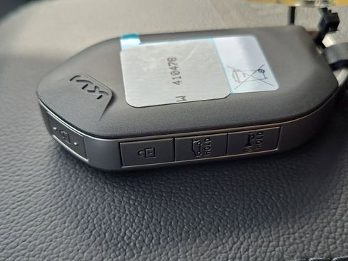 New 2026 Kia Sportage EX image 32