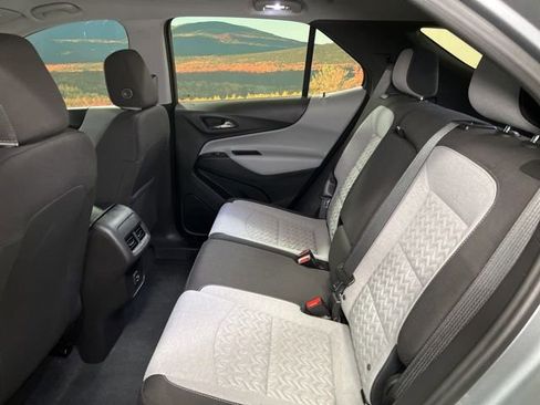 Used 2023 Chevrolet Equinox LS image 45