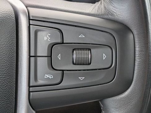 Used 2022 GMC Sierra 1500 SLT AWD/4WD image 30