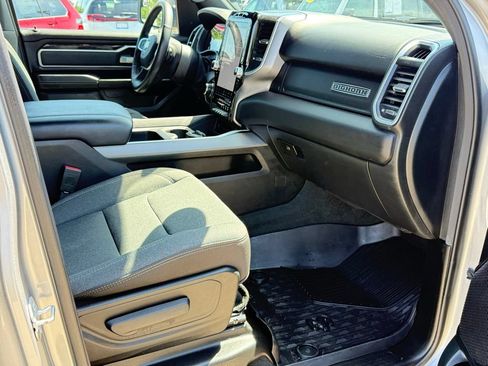 Used 2023 RAM 1500 Big Horn AWD/4WD image 33