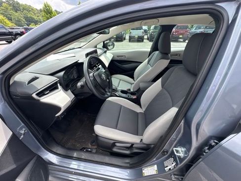 Used 2024 Toyota Corolla LE FWD image 16