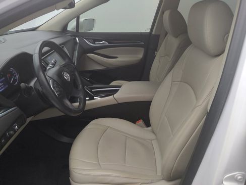 Used 2020 Buick Enclave Essence FWD image 17