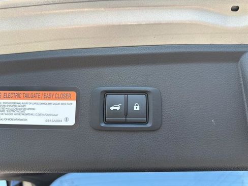 Used 2024 Mitsubishi Eclipse Cross SE image 12