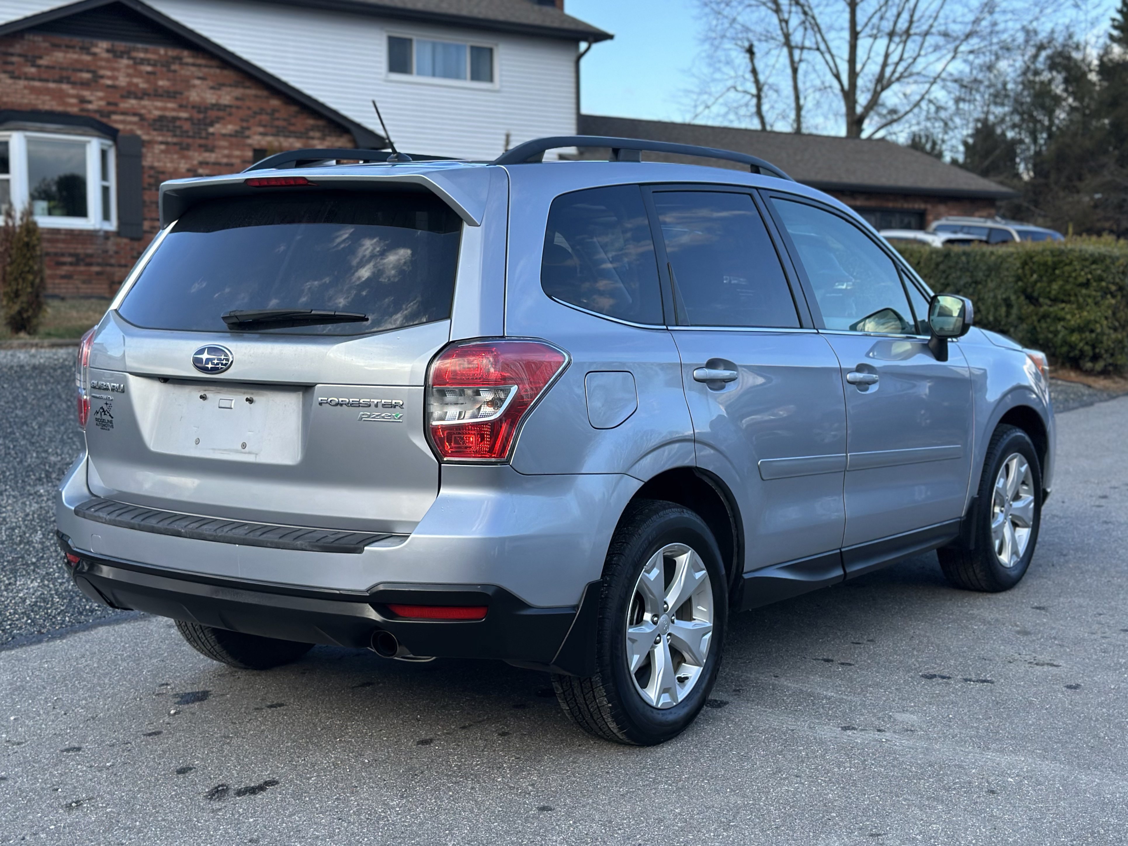Used 2014 Subaru Forester 2.5i Limited AWD/4WD image 3