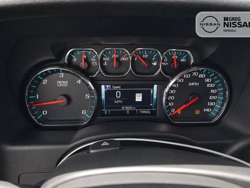 Used 2018 Chevrolet Suburban LT AWD/4WD image 9