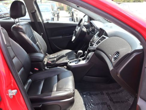 Used 2014 Chevrolet Cruze LTZ w/ RS Package FWD image 9