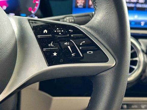 Certified 2025 Mercedes-Benz CLA 250 image 27