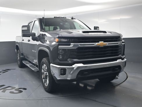 Used 2024 Chevrolet Silverado 2500 LT w/ All Star Edition image 14