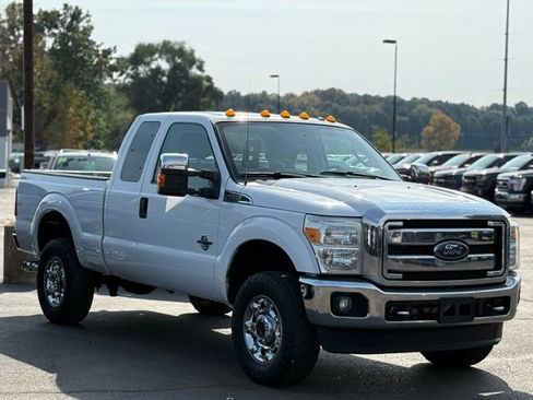 Used 2015 Ford F350 XLT w/ XTR Package image 24