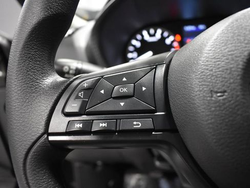 Certified 2025 Nissan Sentra S image 25