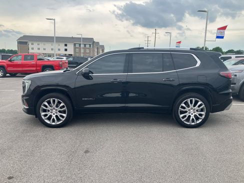 Used 2025 GMC Acadia Denali w/ Super Cruise Package FWD image 4