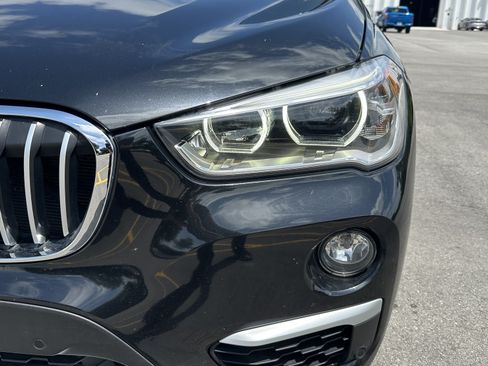 Used 2017 BMW X1 xDrive28i AWD/4WD image 6