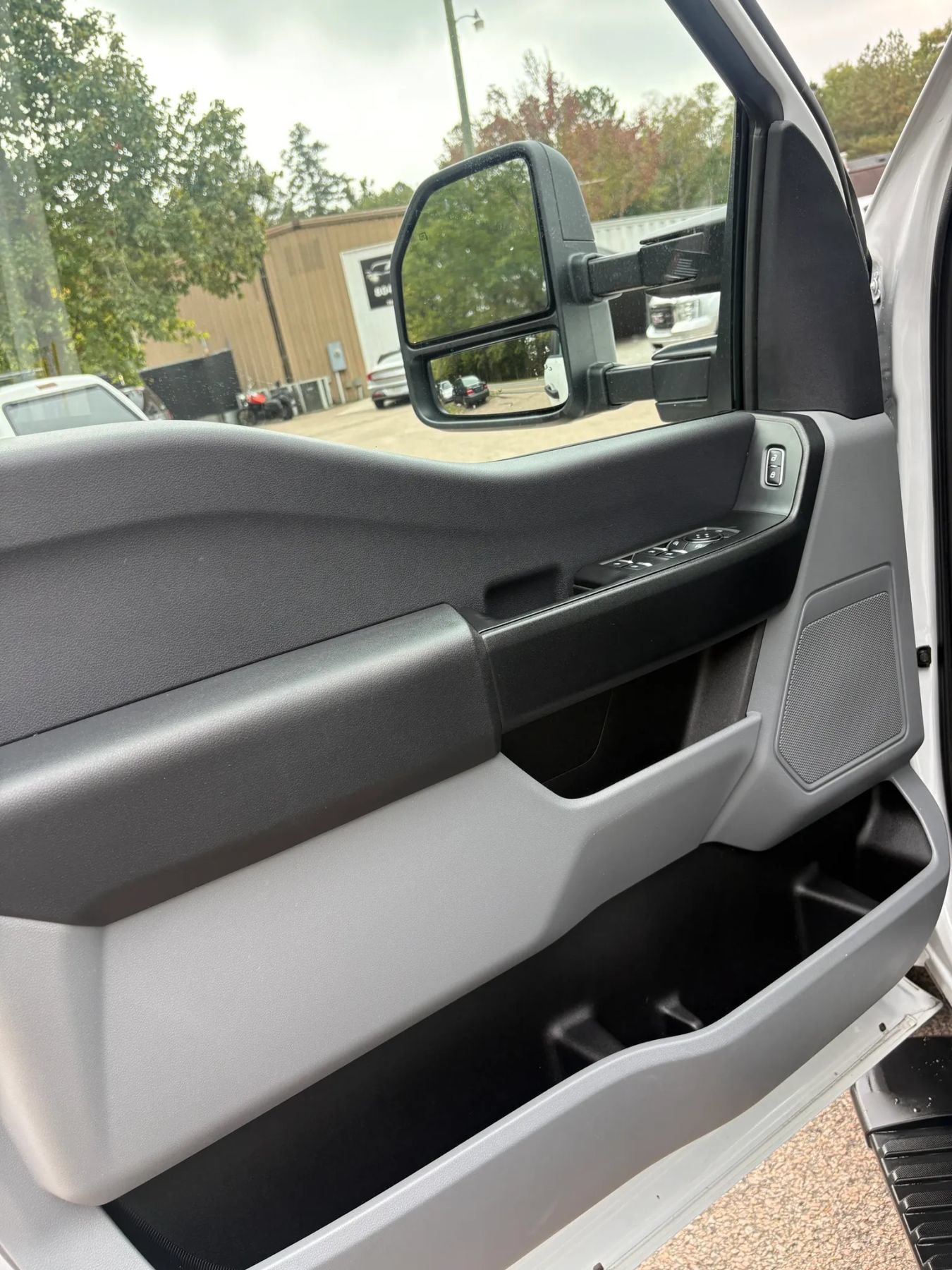 Used 2025 Ford F250 XL w/ XL Chrome Package AWD/4WD image 76