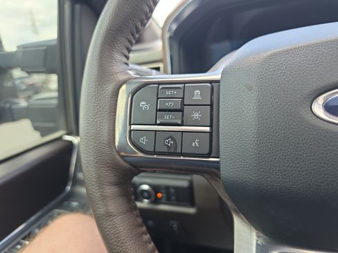 Used 2024 Ford F350 King Ranch AWD/4WD image 23