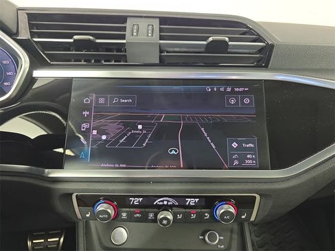 Used 2020 Audi Q3 2.0T Premium Plus w/ Premium Plus Package image 26