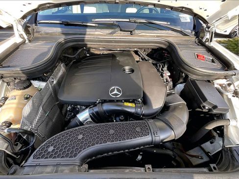 Used 2021 Mercedes-Benz GLE 350 4MATIC image 11