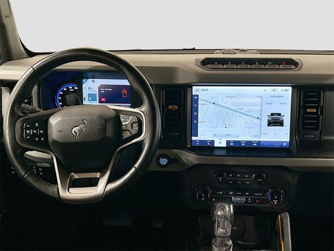 Used 2022 Ford Bronco Badlands image 20