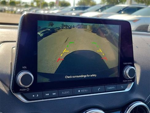 Certified 2025 Nissan Sentra SV image 29