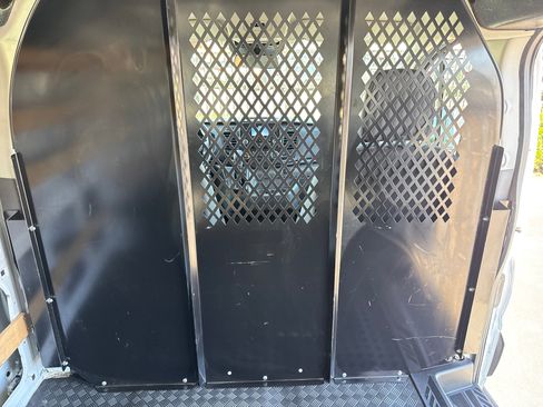 Used 2024 Ford Transit 250 Low Roof w/ Exterior Upgrade Package image 18