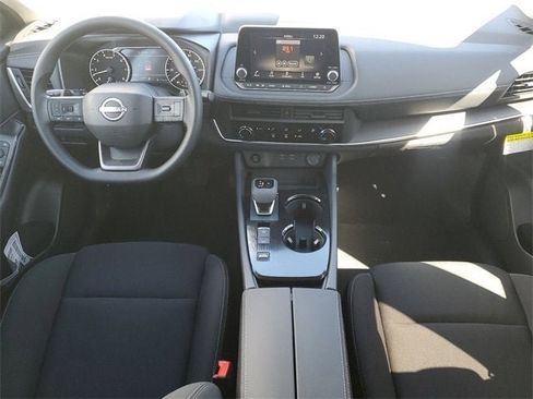 New 2025 Nissan Rogue S image 8