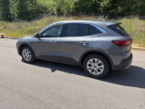 Used 2024 Ford Escape Active w/ Cold Weather Package image 5