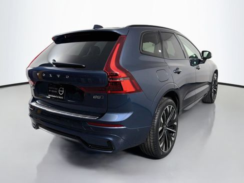 Used 2026 Volvo XC60 B5 Ultra AWD/4WD image 6